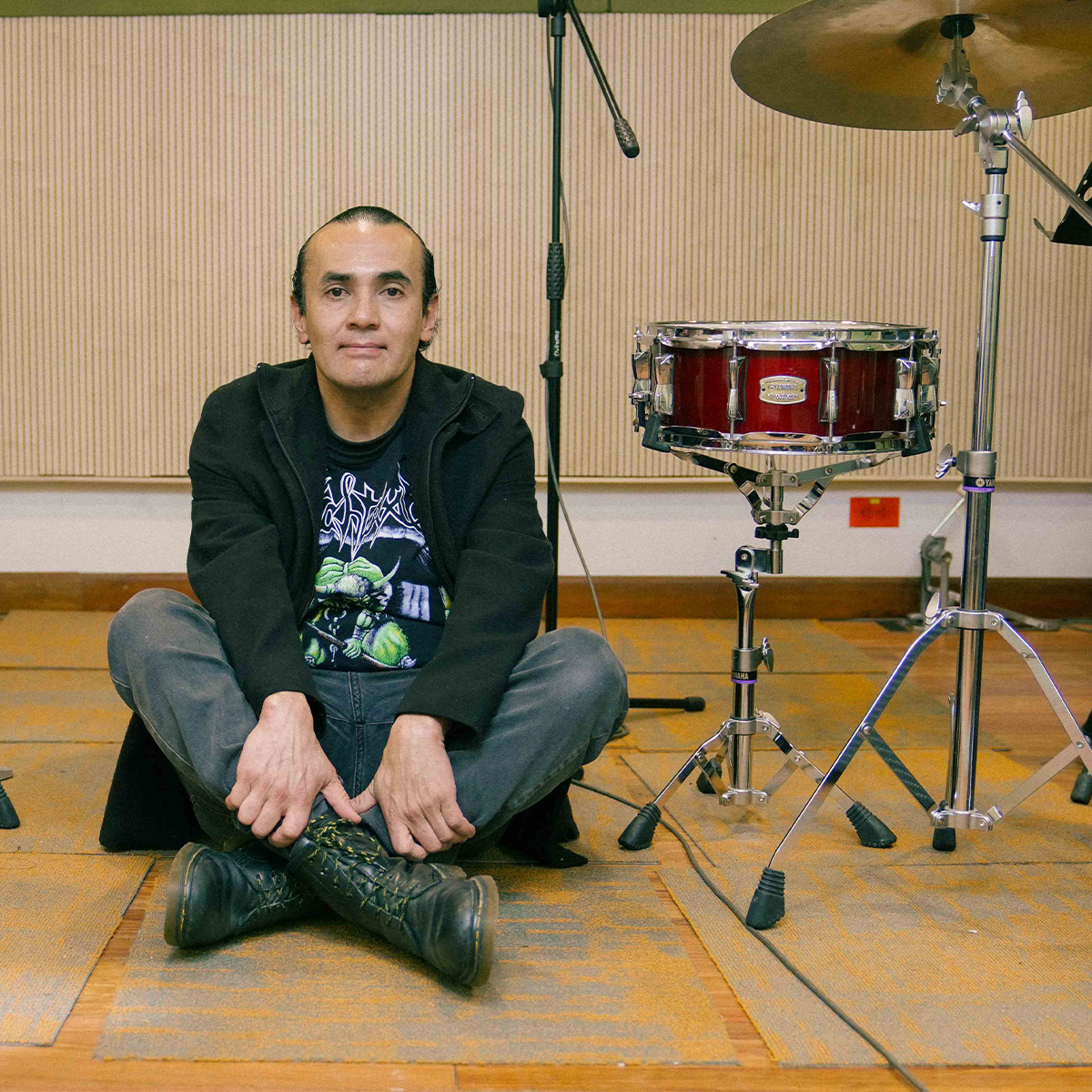 Carlos Ochoa, asistente administrativo del Departamento de Música.
