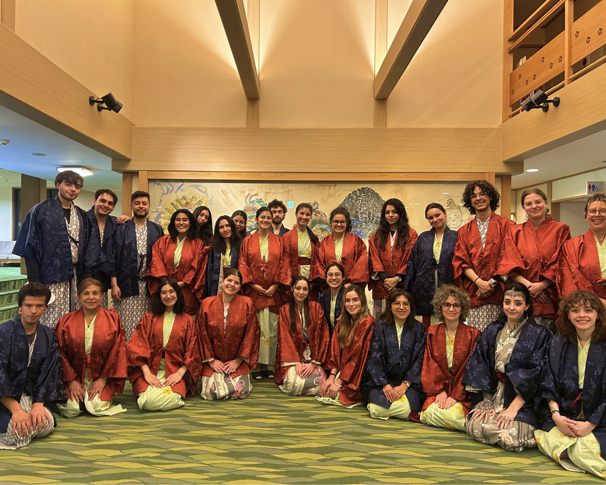 El curso exploró ciudades históricas de Japón mediante experiencias directas con su arte, patrimonio y vida cotidiana.