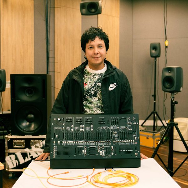 Julio Enrique Vargas, profesional de eventos culturales, oficina de comunicaciones