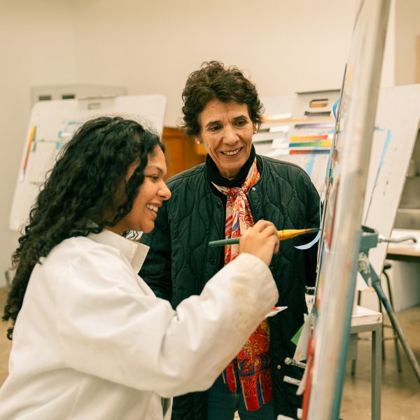 Luz Helena Caballero Bueno, profesora del Departamento de Arte.