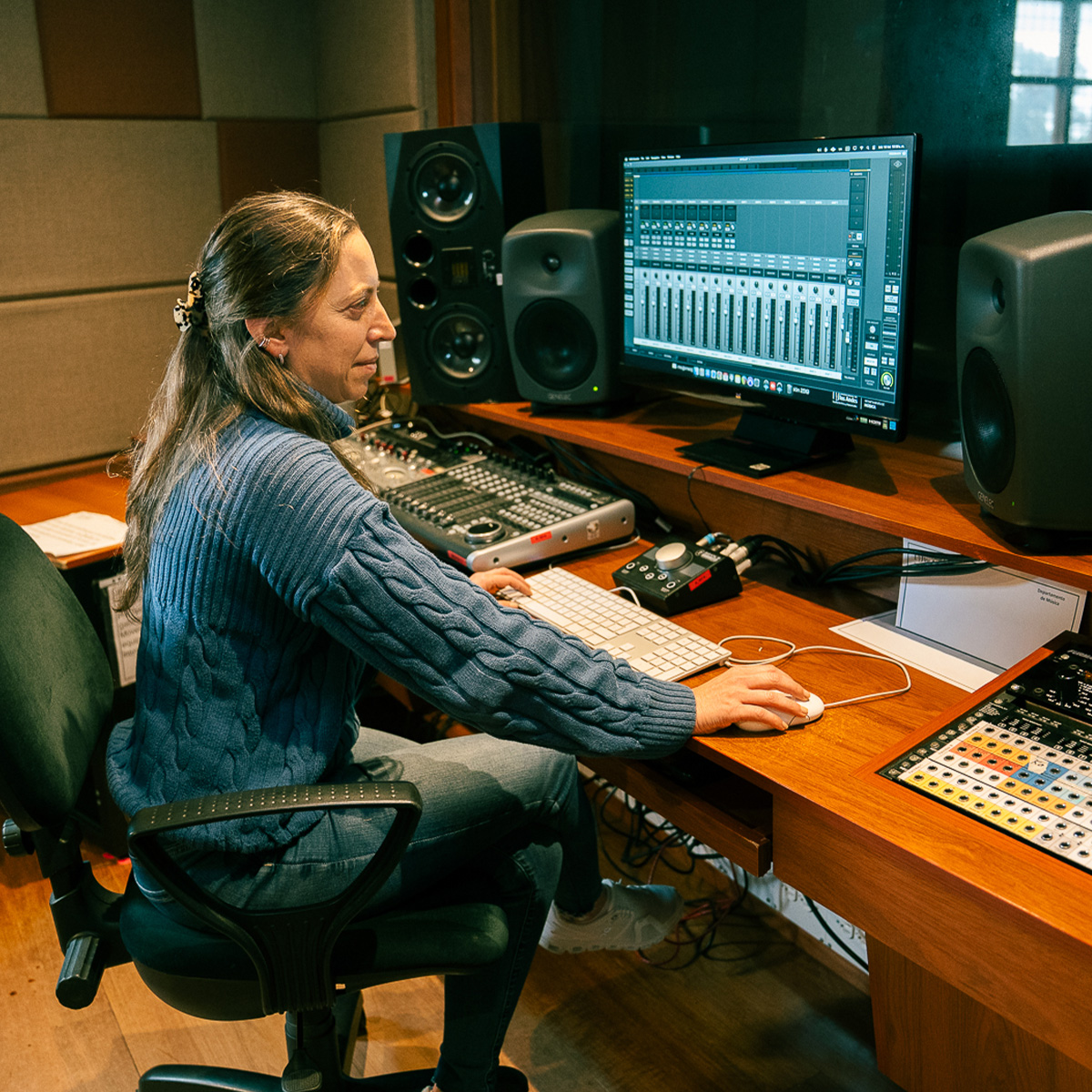 María Alejandra Bernal, profesora del Departamento de Música.
