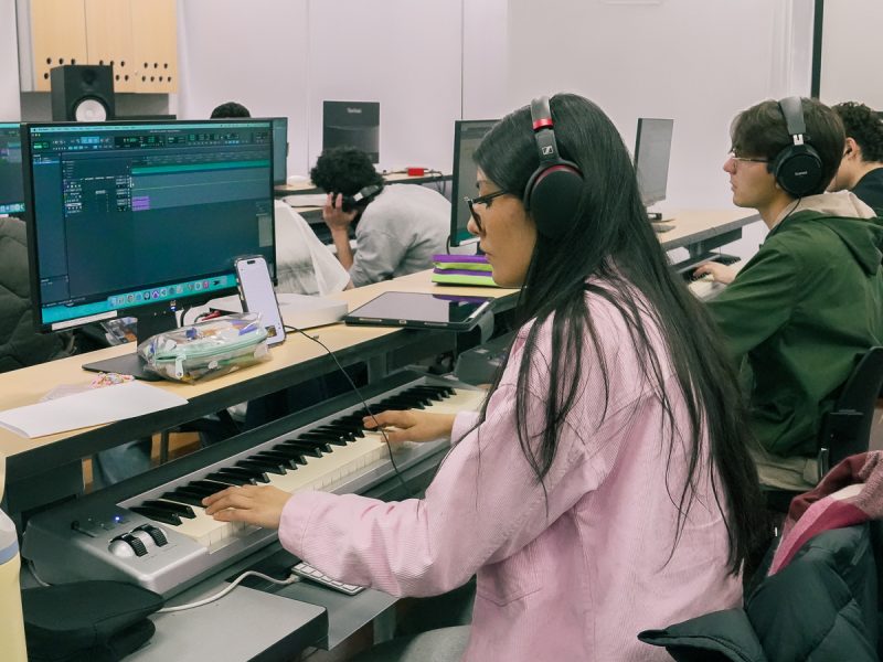 Herramientas laboratorios de música.