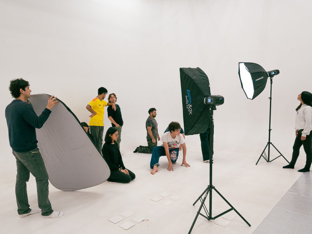 Tx-103 Estudio sin fin | Facultad de Artes & Humanidades | Universidad de los Andes