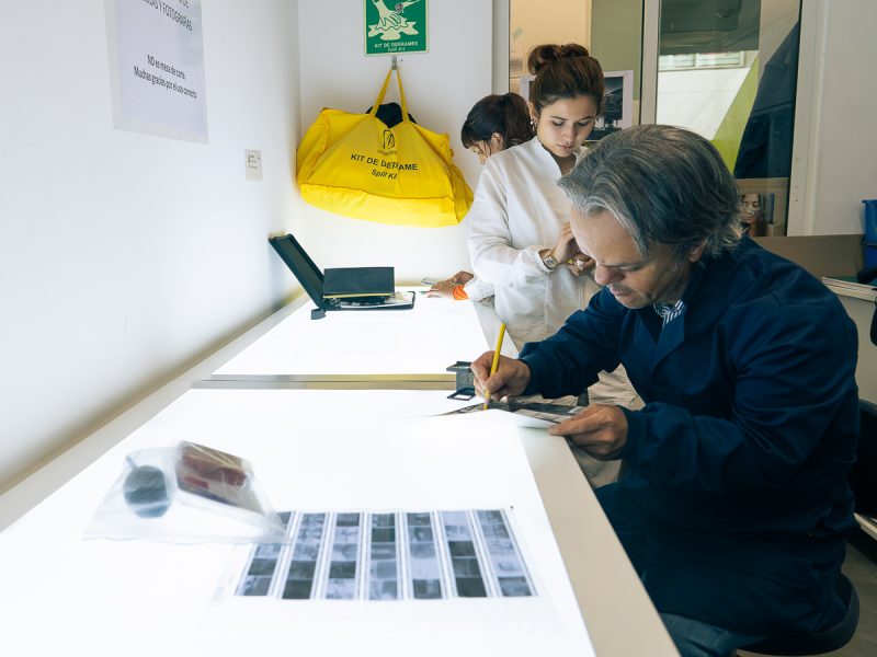 Herramientas laboratorio de fotografía.