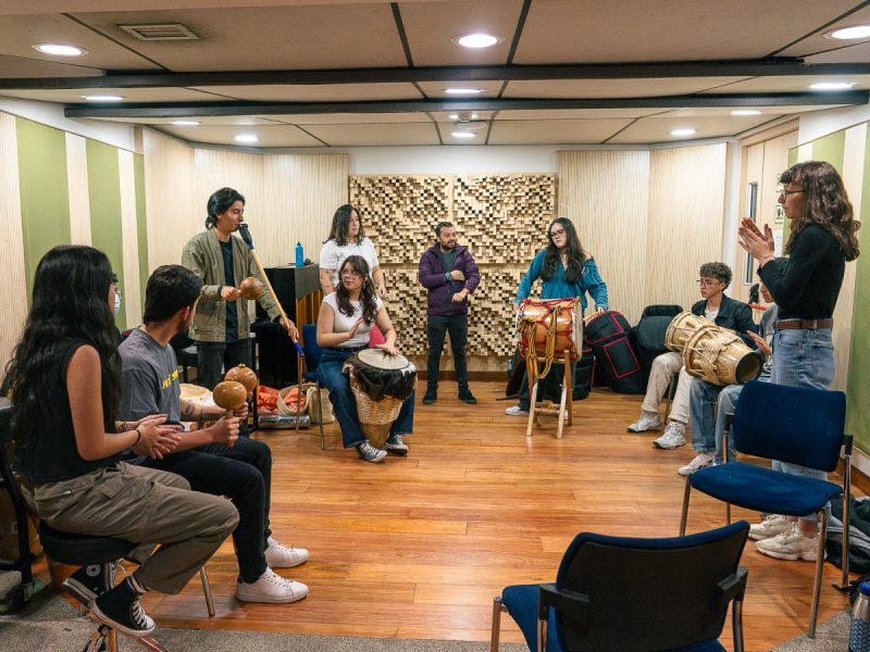 Herramientas sala para ensambles musicales.