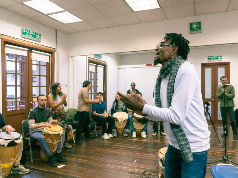 Herramientas sala para ensambles musicales.