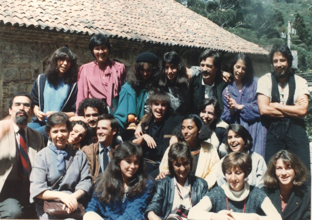 Historia del Departamento de Arte de la Universidad de los Andes escrita por Lucas Ospina, profesor asociado.