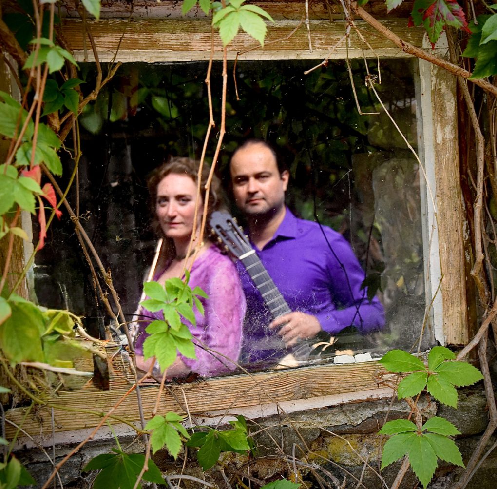 Celebra con el dúo Correa–Andrews el lanzamiento de su álbum From Honey to Ashes en la Universidad de los Andes este jueves 9 de abril.