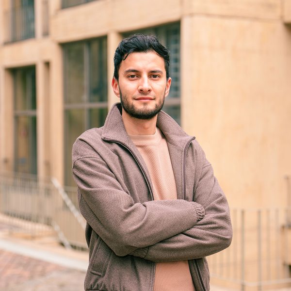 Feliz Antonio Cruz, decanatura de la Facultad de Artes & Humanidades