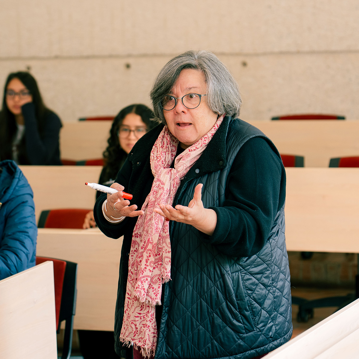 Claudia Montilla, profesora de Literatura