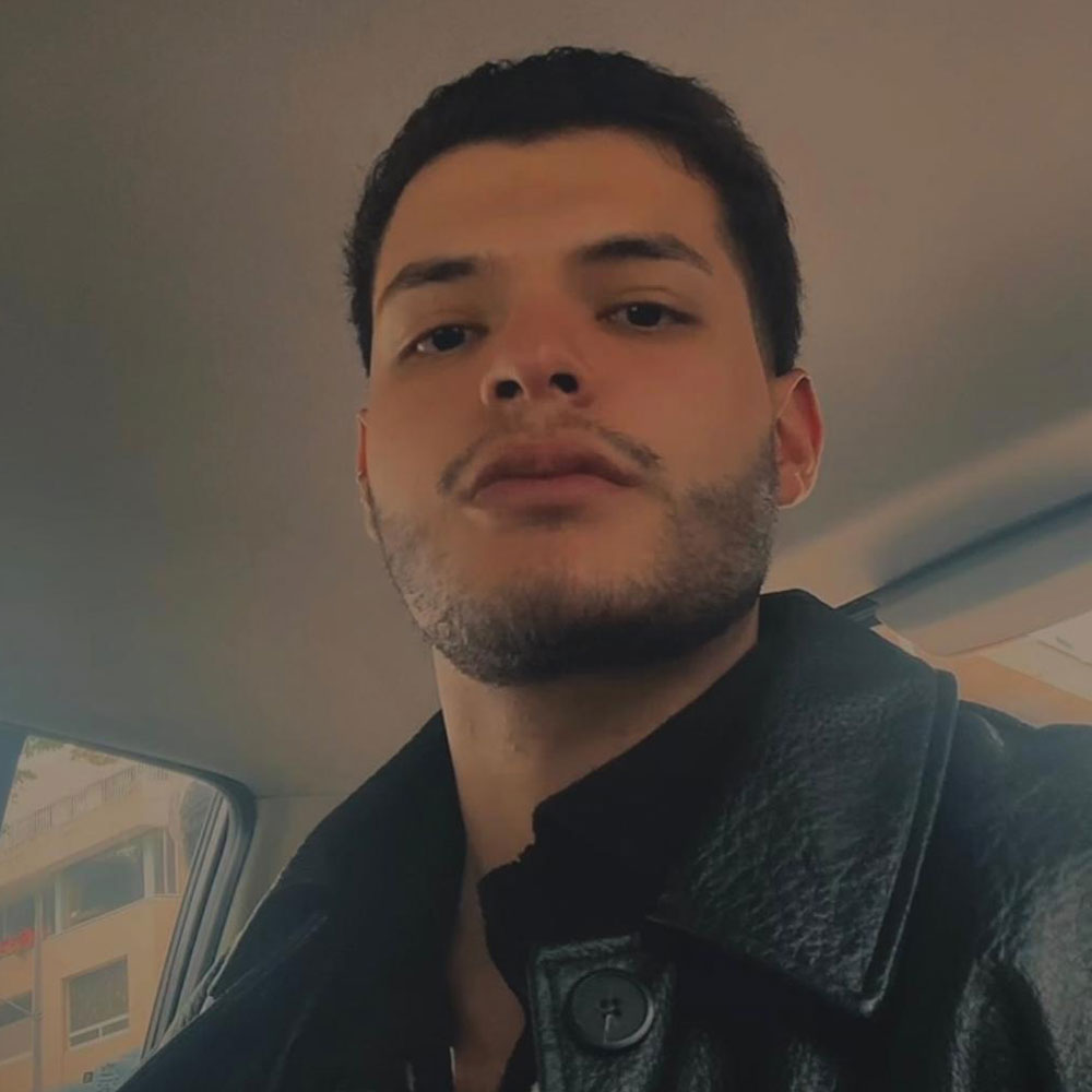 Participa en el Taller Extra Modelado 3D y adquiere habilidades clave para el emprendimiento en impresión y modelado digital.