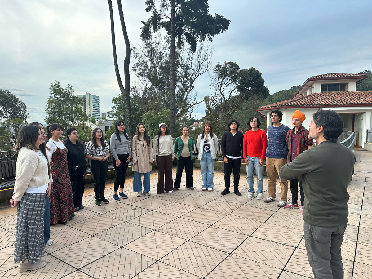 Martes 19 de mayo de 2026 a las 7:00 p.m. en la Cajita de música, Universidad de los Andes. Entrada libre hasta completar el aforo.