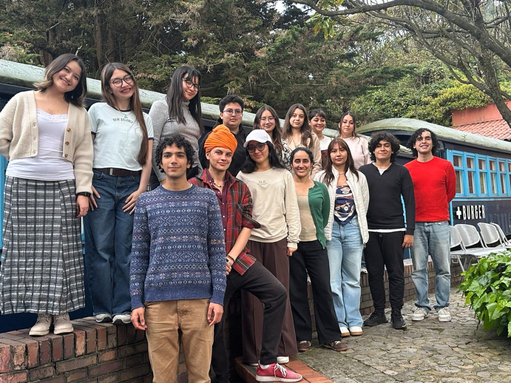Martes 19 de mayo de 2026 a las 7:00 p.m. en la Cajita de música, Universidad de los Andes. Entrada libre hasta completar el aforo.