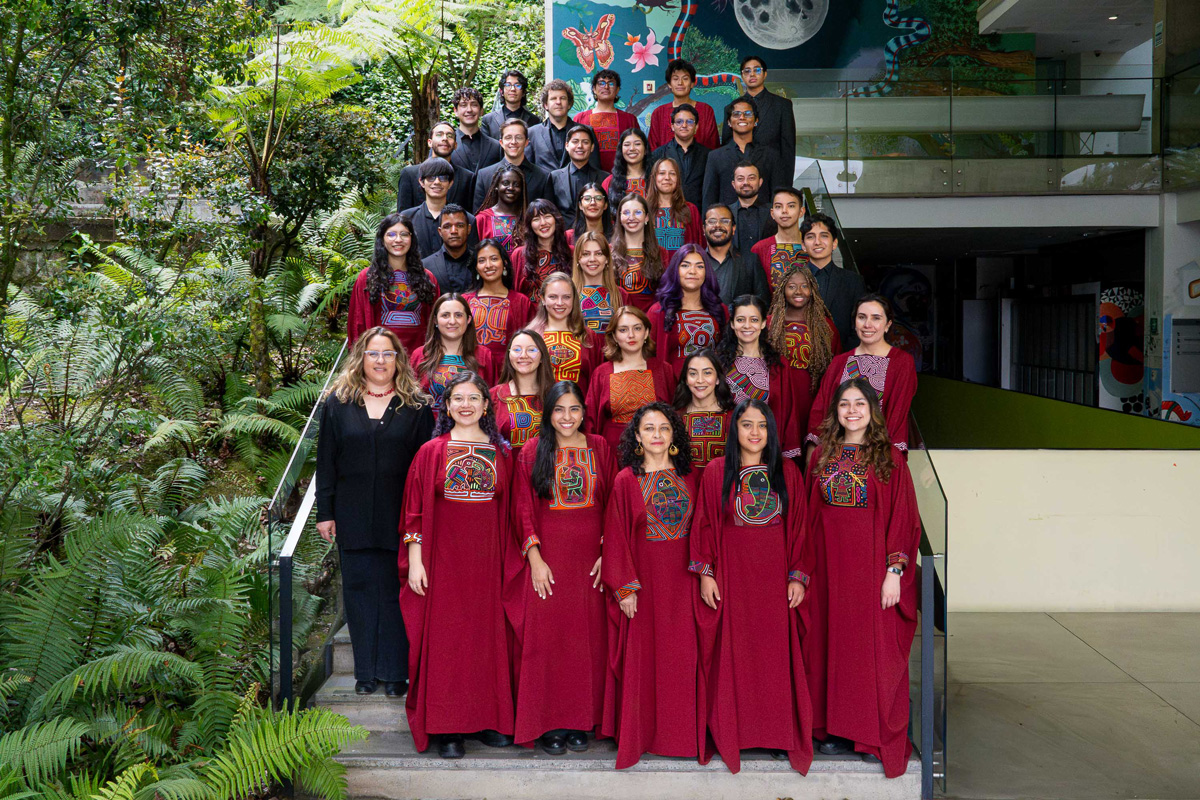 Coro Uniandes — Voces Vivas: Colombia x Latam