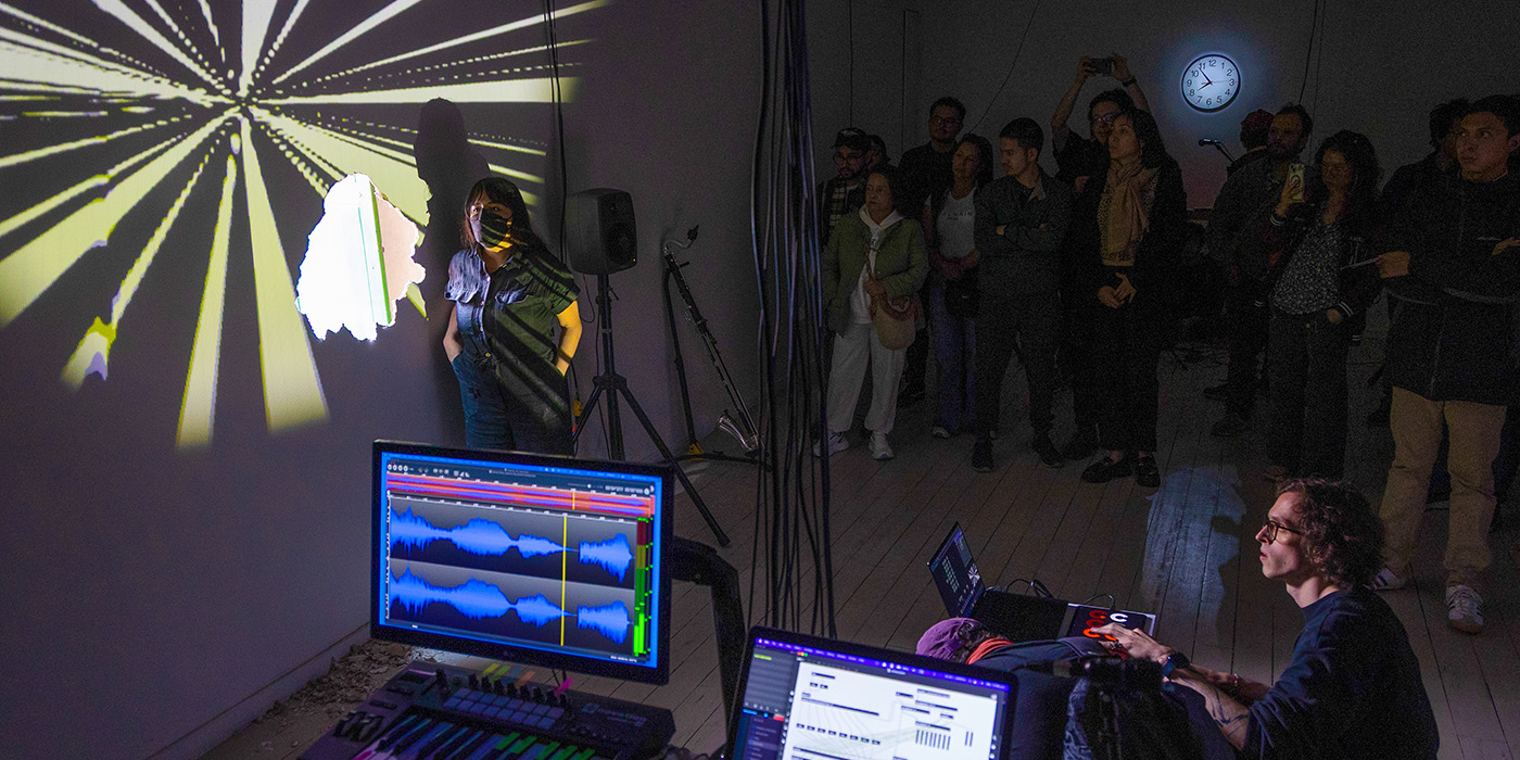 Social yoast: imagen del programa Maestría en Artes MAPET