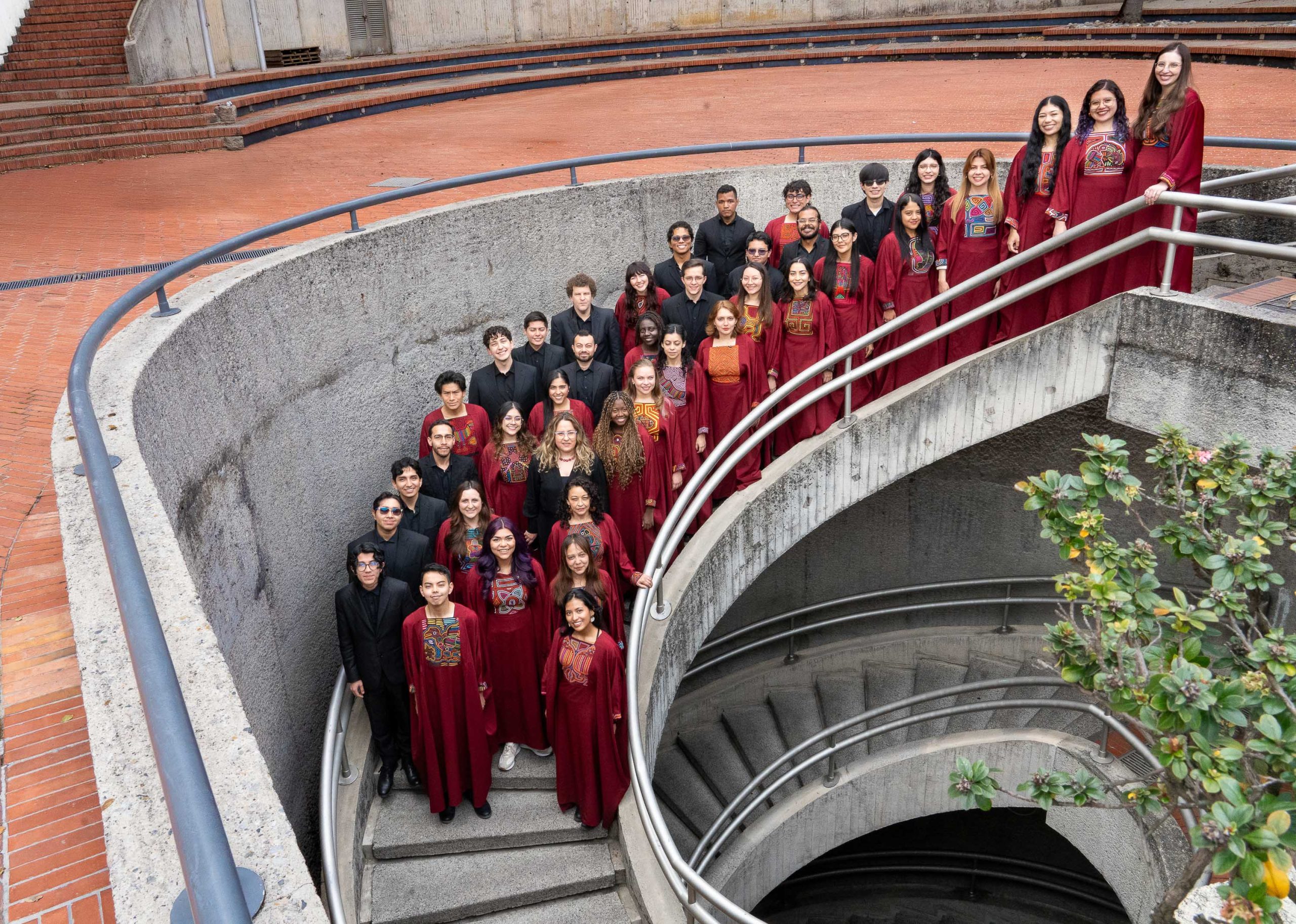 Coro Uniandes — Voces Vivas: Colombia x Latam