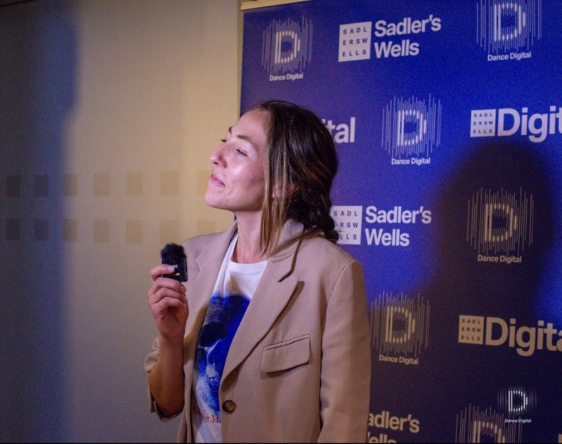Imagen del anuncio profesora de narrativas digitales fue finalista en festival de videodanza del reino unido