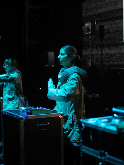 HISTORIA DE LA MÚSICA DE LOS SIGLOS XX Y XXI: ESCUCHAR EL PRESENTE
